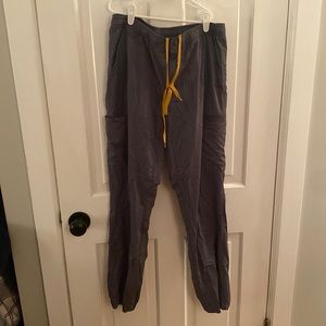 Carhartt Size Medium Scrub Pants